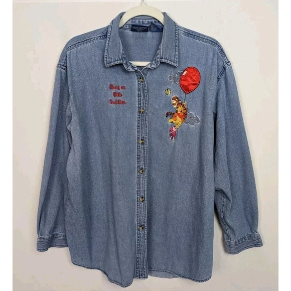 Disney VTG Y2K XL Winnie The Pooh Embroidered Chambray Denim Button Up Shirt Top - Picture 1 of 8